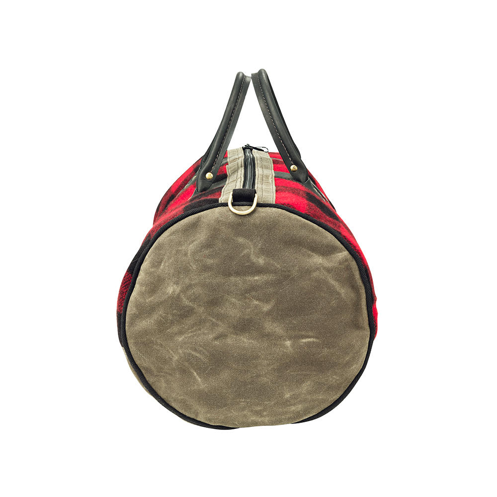 Frost River ImOut Duffle Bag, red plaid