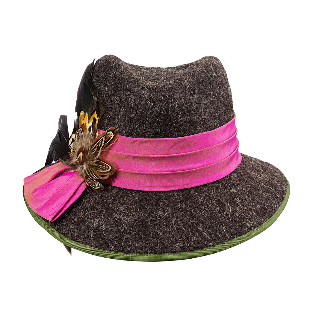 Chapeau pour femme » Nea «